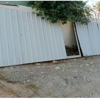 قاطع حديد للبيع طول خمس أمتار وارتفاع مترين استعمال قليل ونظيف جدا  07...