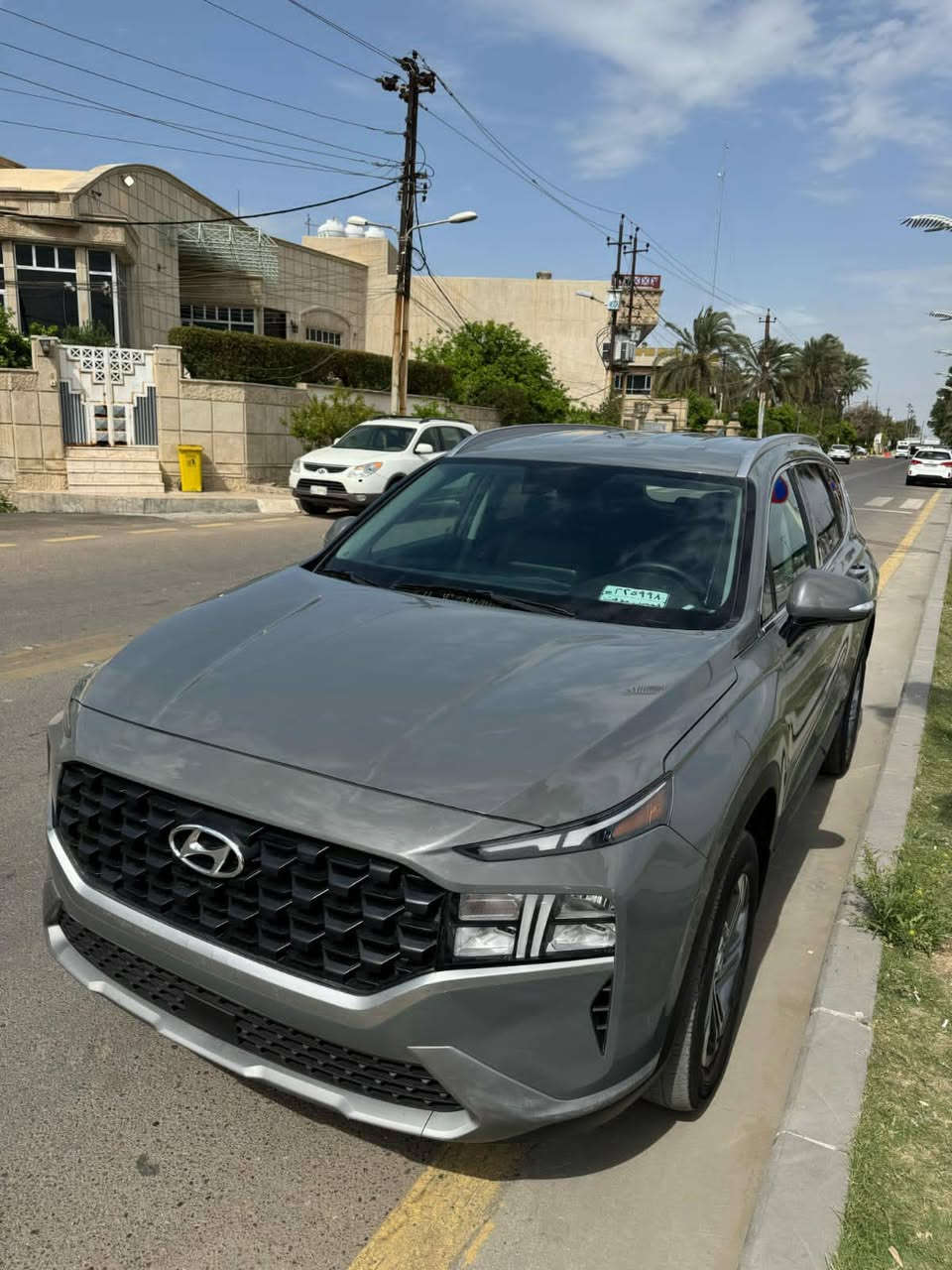 مستعجل على البيع سنتافي 2023 مرقم بغداد بأسمى مكفولة بدون صبغ بدون تبديل
سنتافي 2023 لون اسمنتي دخول جديد 
السيارة مكفولة بدون صبغ بدون تبديل 
٤ سلندر ٢٥٠٠
بصمة 
داخل رصاصي
كشن كهرباء  تحكمات ستيرن 
توقف ذاتي تحديد مسار 
كاميرات  حساسات خلفي أمامي 
تبريد  قطعتين 
تشغيل عن بعد 
شاشة لمس عريضة 
السيارة ماشية 17 
السيارة فول مواصفات عدا بانوراما 
صور امريكا بالمنشور
السعر  232   بيهه مجال
موبايل ***********  ابو طيبة / الكاظمية
