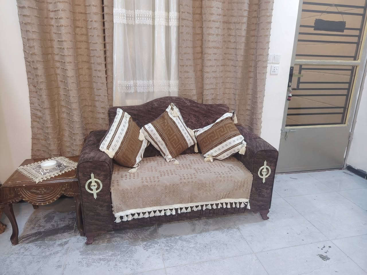 تخم عشر مقاعد مابي اي ضرر سعره ٤٥٠ وبي مجال بسيط


**إذا كنت صاحب هذا الإعلان وتريد حذفه لأي سبب، رجاءا أرسل رسالة إلى الدعم الفني**