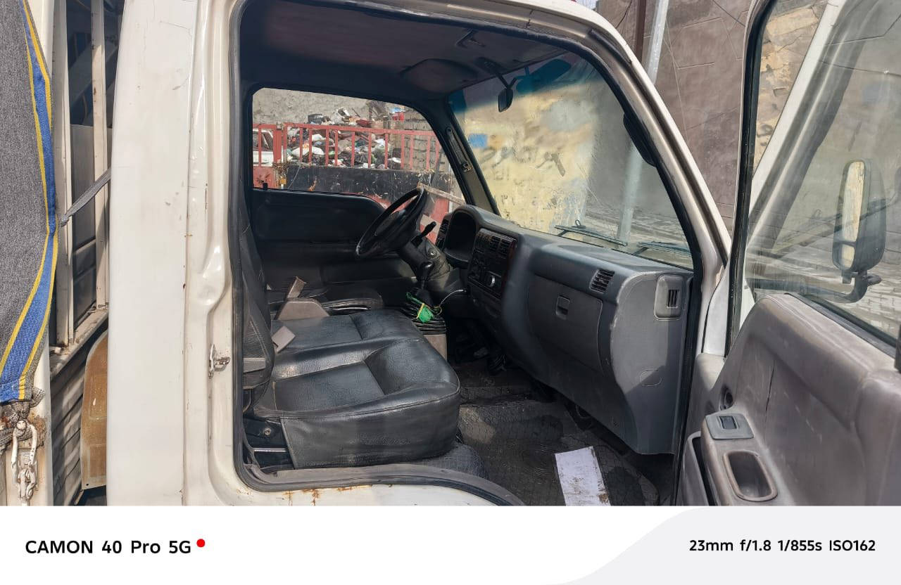 فنتيرة موديل 2000 
كير مكينة 3000  
رقم دولي بغداد
شاصي مقفول 
السعر 58 وبيهة مجال 
الرقم  ***********
