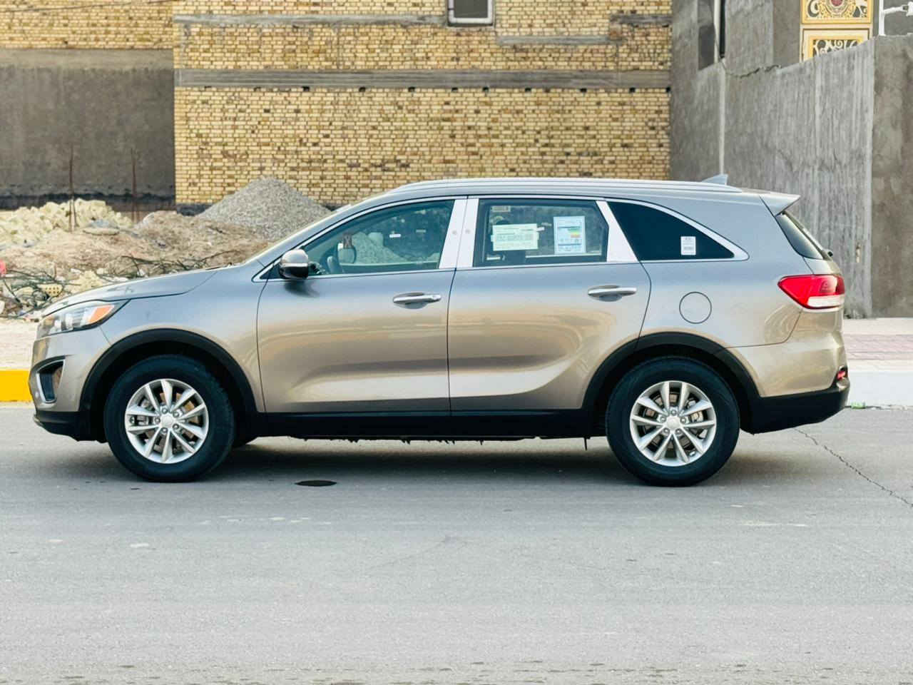 السلام عليكم
سورنتو موديل 2016 بغداد بسمنه سنويه لغايه 2028
السياره وارد امريكي ضررها جاملق فقط بدون ضرر داخلي والباقي كفاله عامه
مةصفات نص فول
4سلندر
ماشيه 90
السياره مكينه كير تبريد حداده على وضع الشريكه اي نقص مابيها وشرط احلا من صوره
العنوان البصره
السعر 150
رقم ***********
رقم *********** البصرة, العراق
