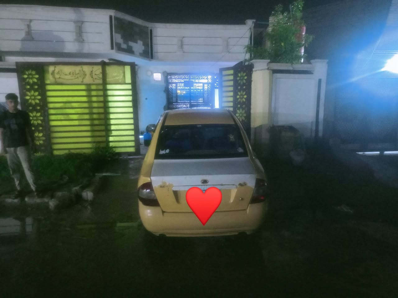 السلام عليكم طيبه موديل 15 جاهز  مكينه و كير خير من الله وحداديه خير من الله    تحويل مباشر السعر 31 وبيه مجال  عليه هيئه و غرامات 160 الف فقط العنوان بابل محاويل الرقم بغداد  *********** بي واتساب
