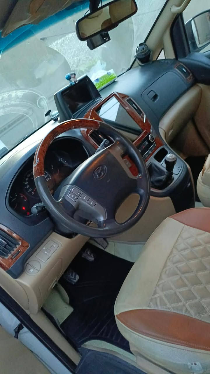ستاركس لبيع مفتوح مكفوله كفاله عامه 2018 رقمه بغداد انكليزي غير متواجد عل فيس *********** السعر 220 وبيه مجال
