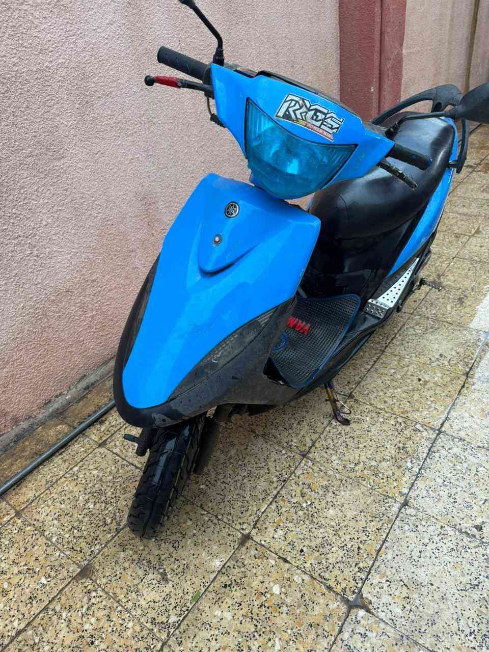 دراجة ماكس عدلة بوشه 55 صالنصة رياضي دبلات رياضي وياله
محرك فول نشاط.. السعر 525 وبي مجال للشراي 
***********
