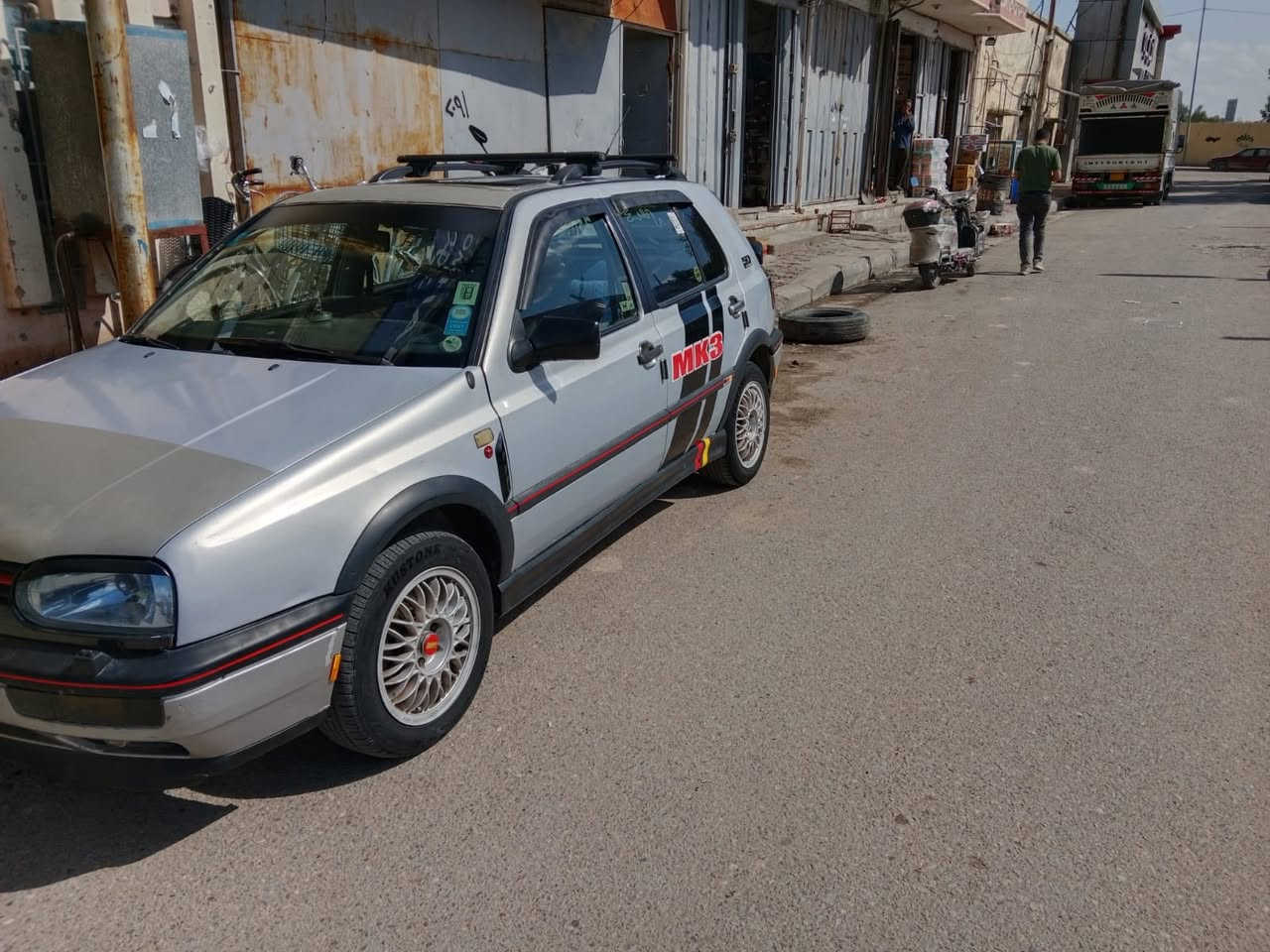 سلام عليكم كولف للبيع موديل 1993 السيارة جاهزة من كلشي رقم بغداد مكان السيارة الفلوجة السعر (43) وبيها مجال بسيط 

***********

‭***********‬
