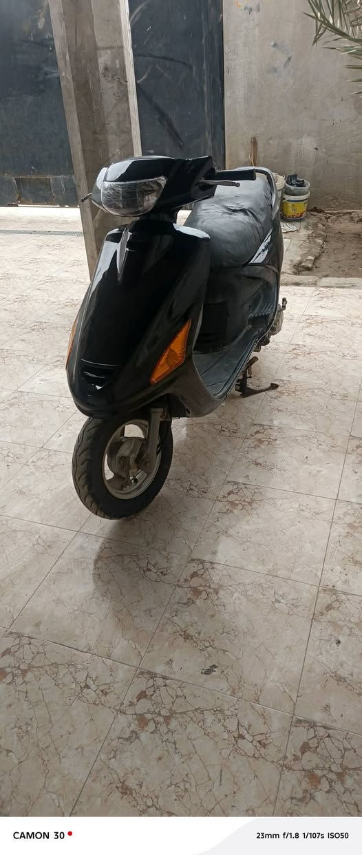 السلام عليكم دراجه فراشه البيع دراجه فقط نقصه باتري سعر ٣٥٠ مكاني القرنه الشرش رقم هاف***********
