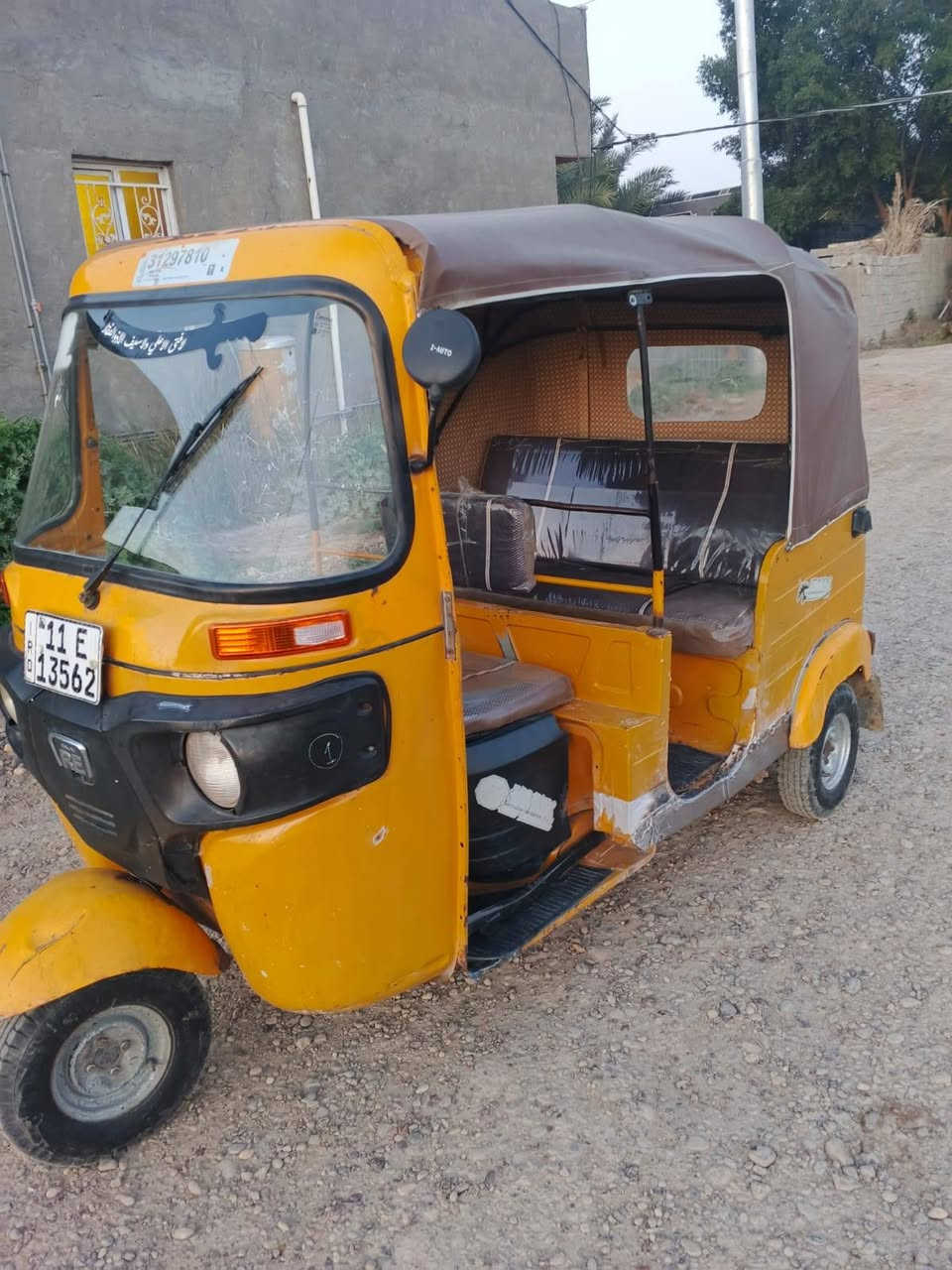 السلام عليكم تكتك للبيع مديل 2020شهر12رقم بغداد تحويل ثاني يوم تكتك نضيفه خير من الله السعر 5 ونص وبيها مجال العنوان بغداد قرب سيطره الشعب رقم الهاتف ***********
