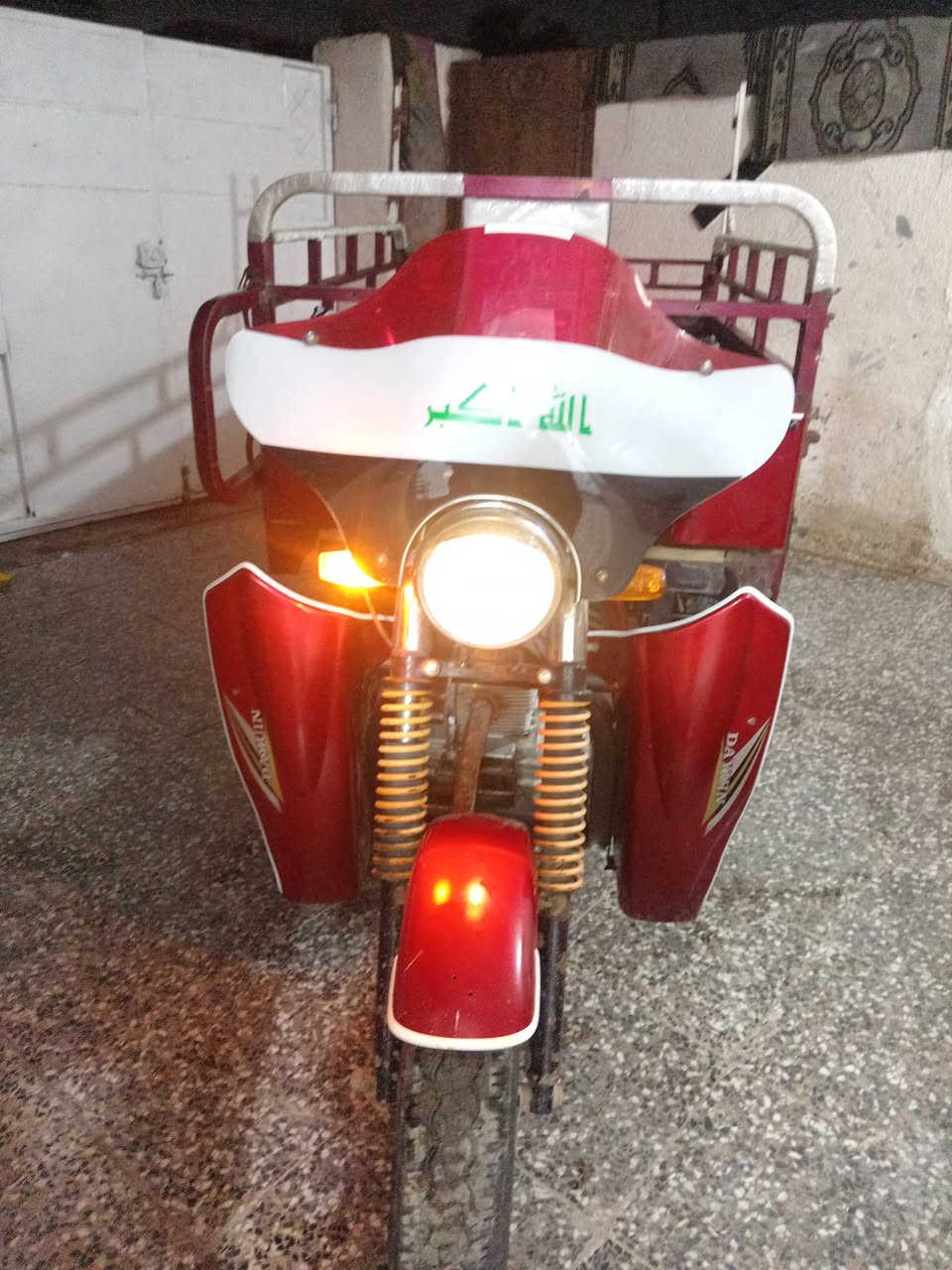 السلام عليكم من رخصه الأدمن ستوته ديوان موديل ٢٠١٩ أوراق كامله كهربائيات شغاله سلف هندر السعر مليون وميتين وخمسين ستوته نضيفه متحمل اي خياس شواصي نظيفه مكاني بغداد مقابل حسينيه المعامل ***********
