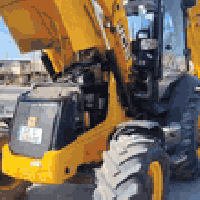 حفارة جي سي بي • موديل 2014 • كفالة عامه