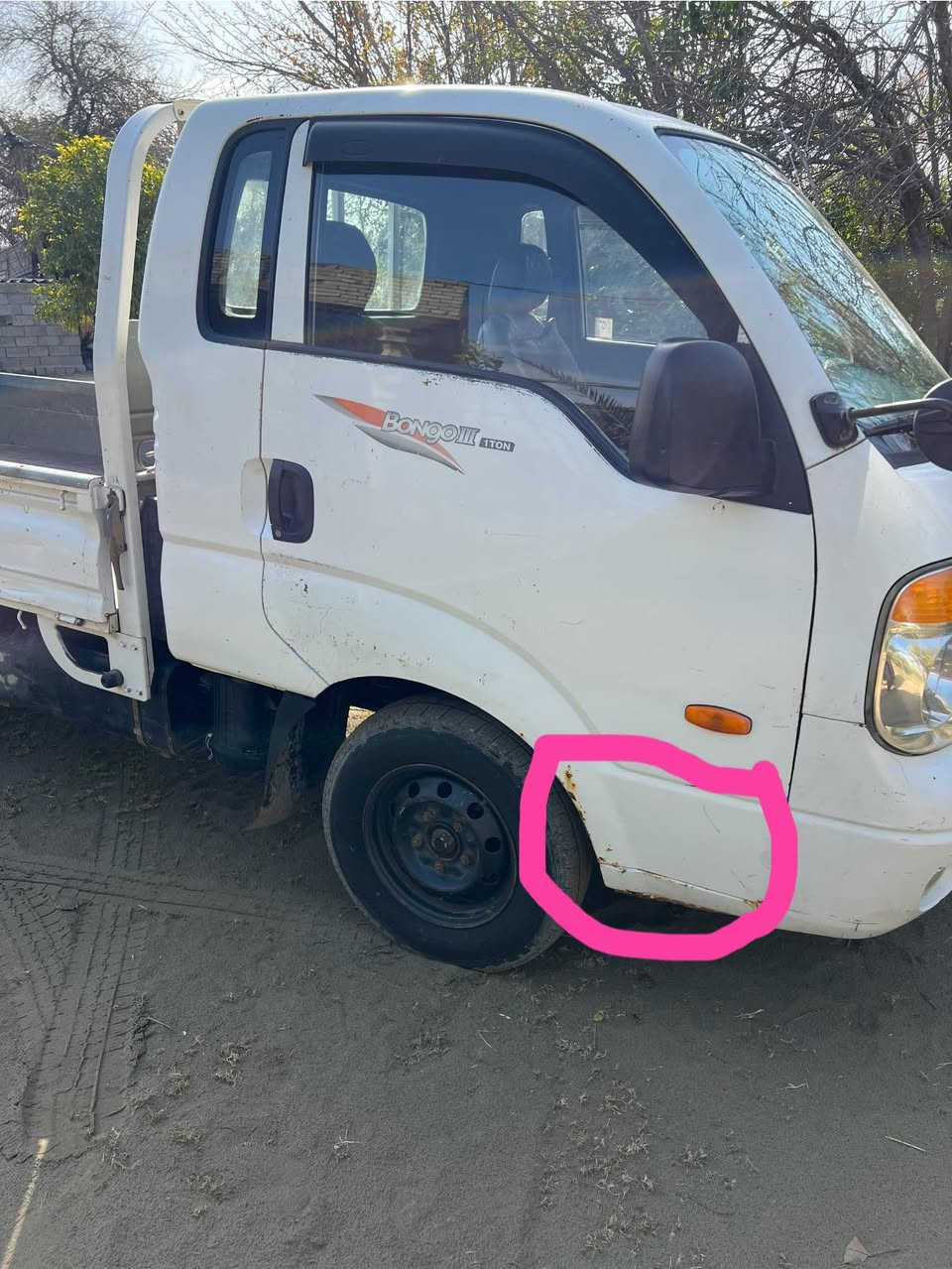 كيه حمل رقم بغداد بسمي محرك مسكر محور بم ونوزل محرك جديد كير خير من الله تخم تاير بيها صبغات ماشر عليهن مكان السياره بغداد السعر ٨٥ وبيها مجال بصيط ***********
