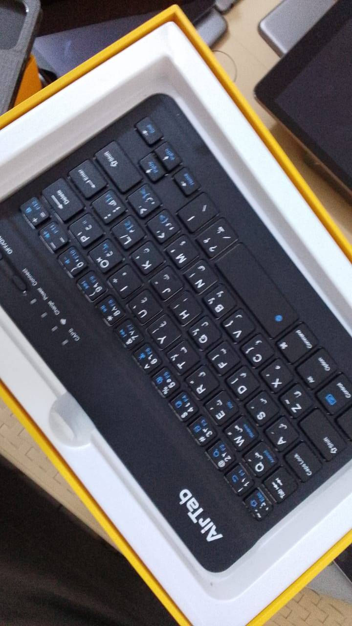 تابلت استخدام يومين ايباد و ماوس و كيبورد و شاحنه كلش حلو للدراسه و أو جهال كلش حلو السعر 90 مكاني العبيدي ***********
