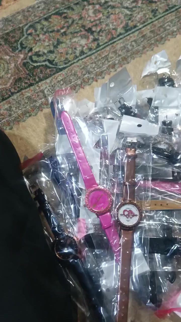 باقي
٣١ ساعه نسائي
سعر القطعه ١٥٠٠
البيع شلع
يوجد توصيل داخل اربيل
***********
