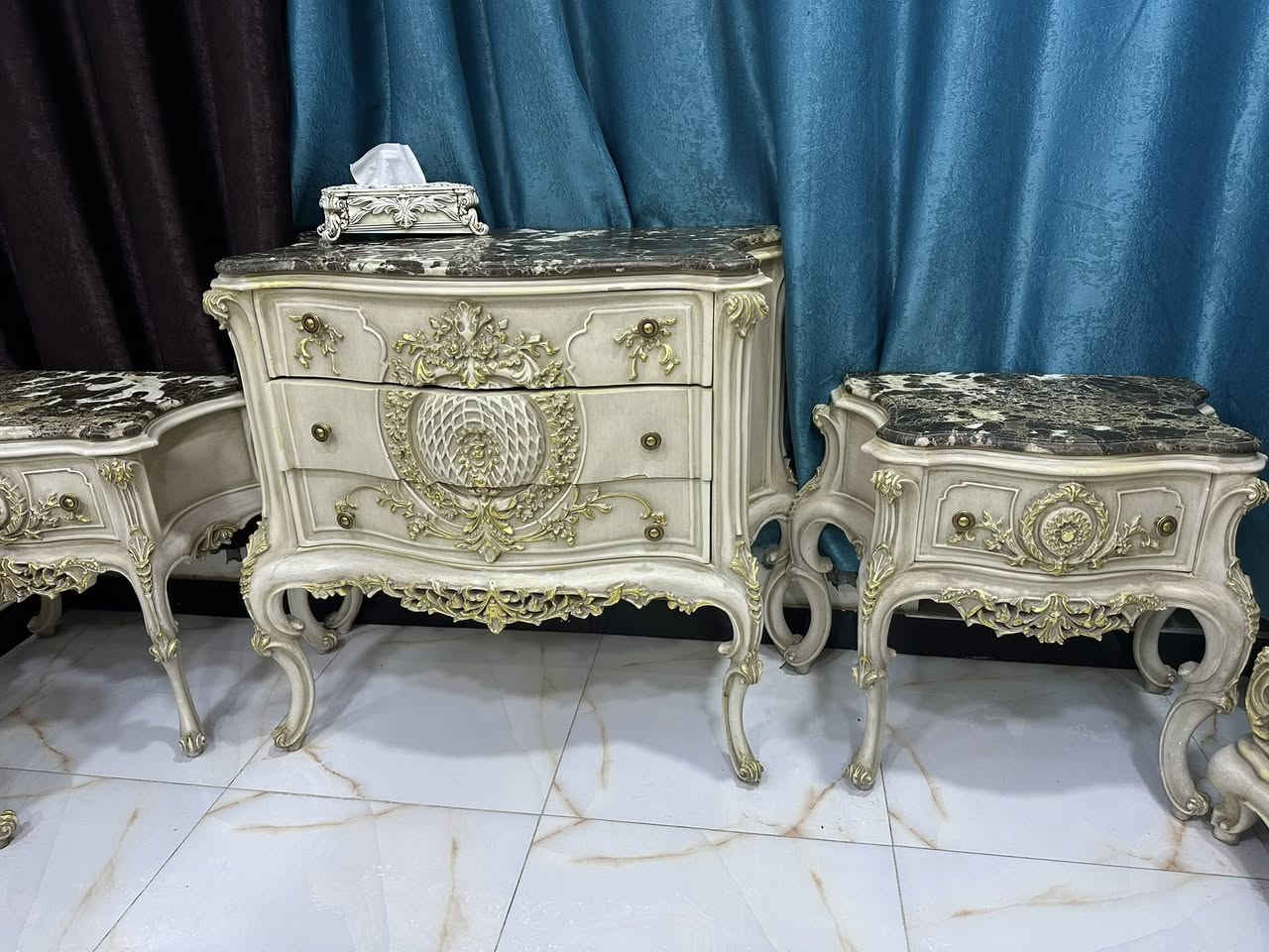 غرفة مصرية للبيع 
النظافة ٩٠٪؜ 
المكان بغداد 
السعر ٣.٥. مليون


**إذا كنت صاحب هذا الإعلان وتريد حذفه لأي سبب، رجاءا أرسل رسالة إلى الدعم الفني**