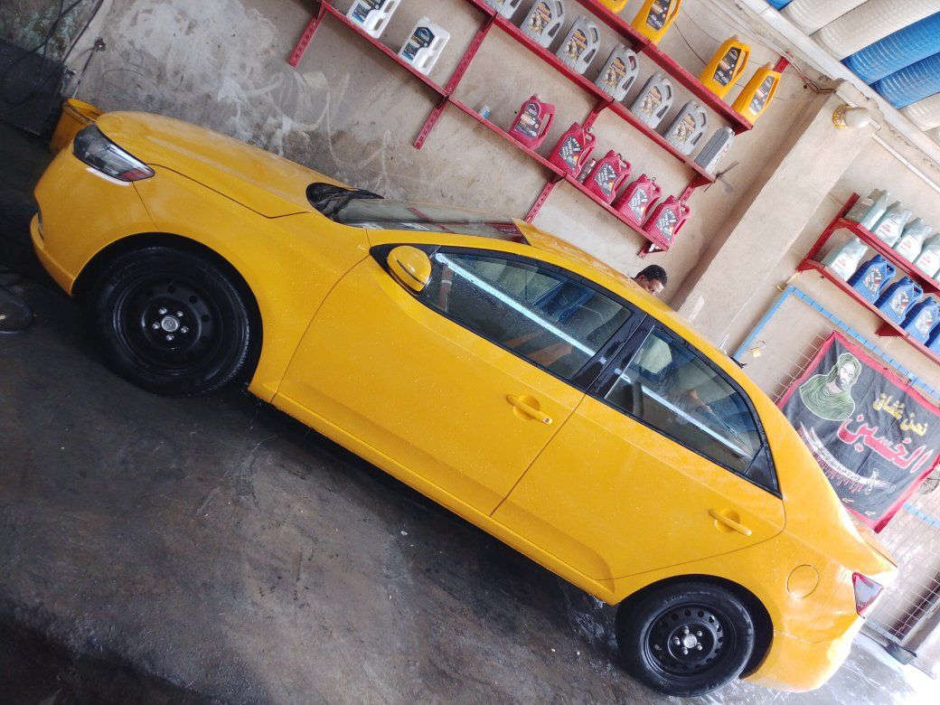 سلام عليكم فوتي 12وارد امريكي 
ضرر جاملغ وخشم البنيد كير مكينه 
خير من الله التصال ***********
السعر بل تصال المكان ناصرية مركز
