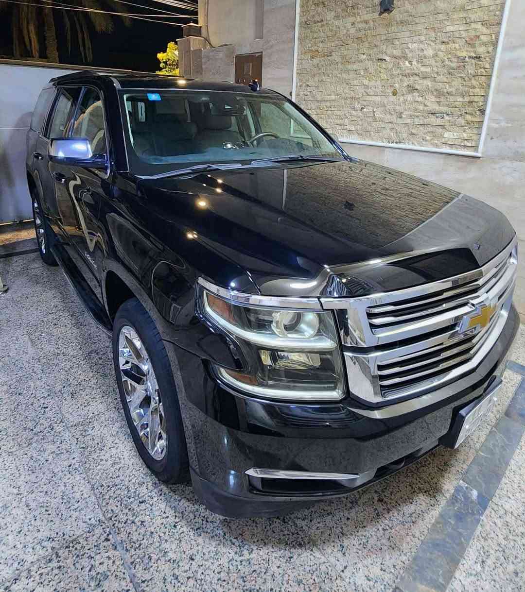 تاهو خليجي ٢٠١٥  LTZ فول مواصفات رقم بغداد باسمي السعر ٣٢٥ وبيها مجال بسيط
ماشيه ١٩٨ الف بصمه . فتحه . تبريد كشنات . فور ويل . منظومة عدسات زنون . جنطه كهرياء . مكفوله من صبغ والحادث بيها بارد مكانين صغار مغلفه ppf بجم وقماره 
مكانها كربلاء *********** علي الشمري
