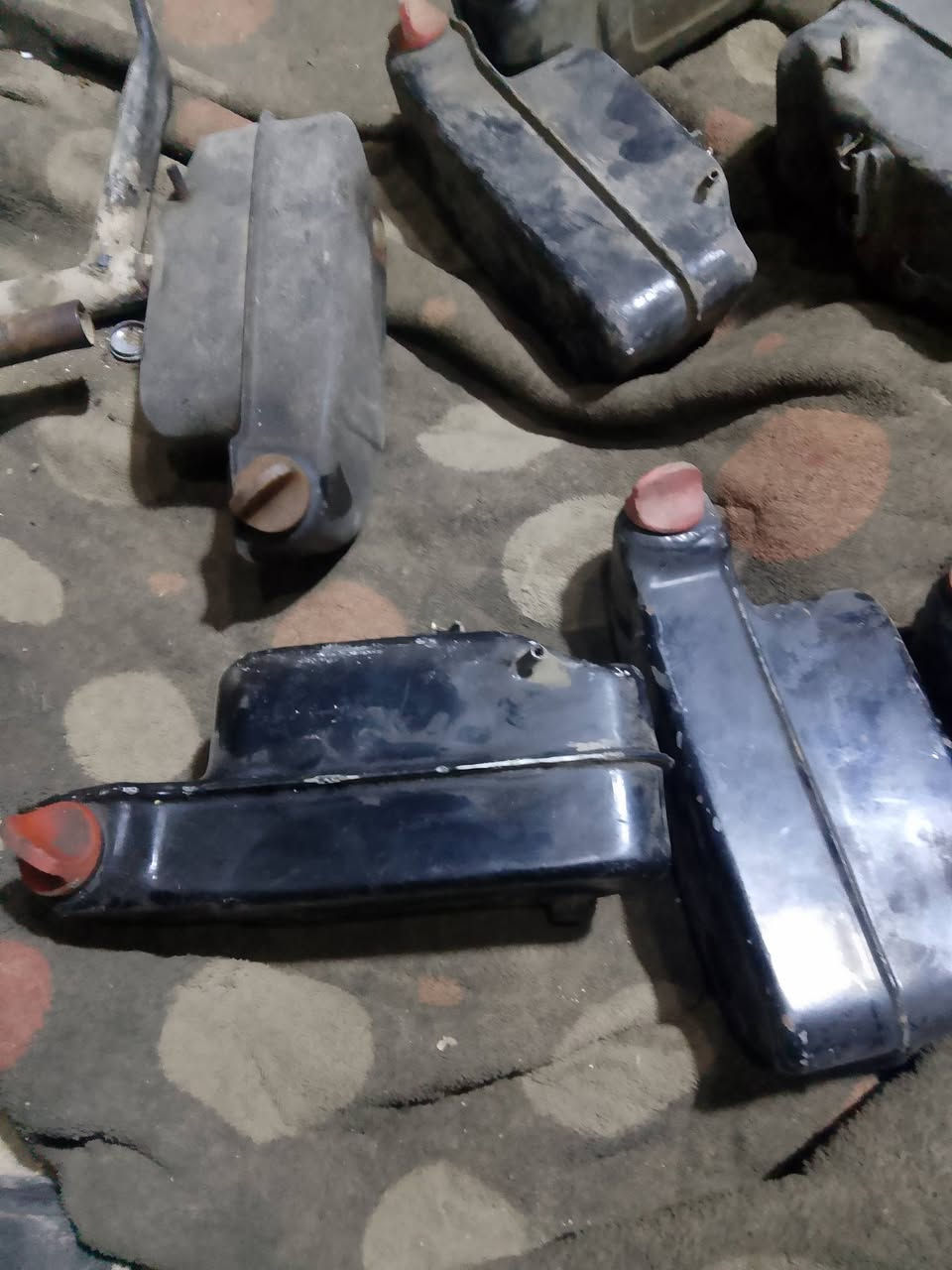 سلام عليكم وصلت قطع غيار امزت يوجد توصيل لجميع المحافظات العراق رقم ***********
