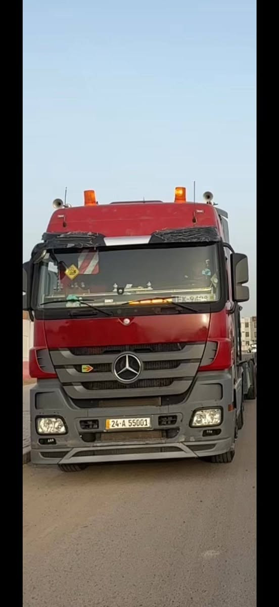 السلام عليكم اكتروس 2004 رقم دهوك مربوطه فلات 3 محاور تحويل ثاني يوم 1846 تخم تاير جاهزه للشغل 275وبيهة مجال
***********
***********
***********
