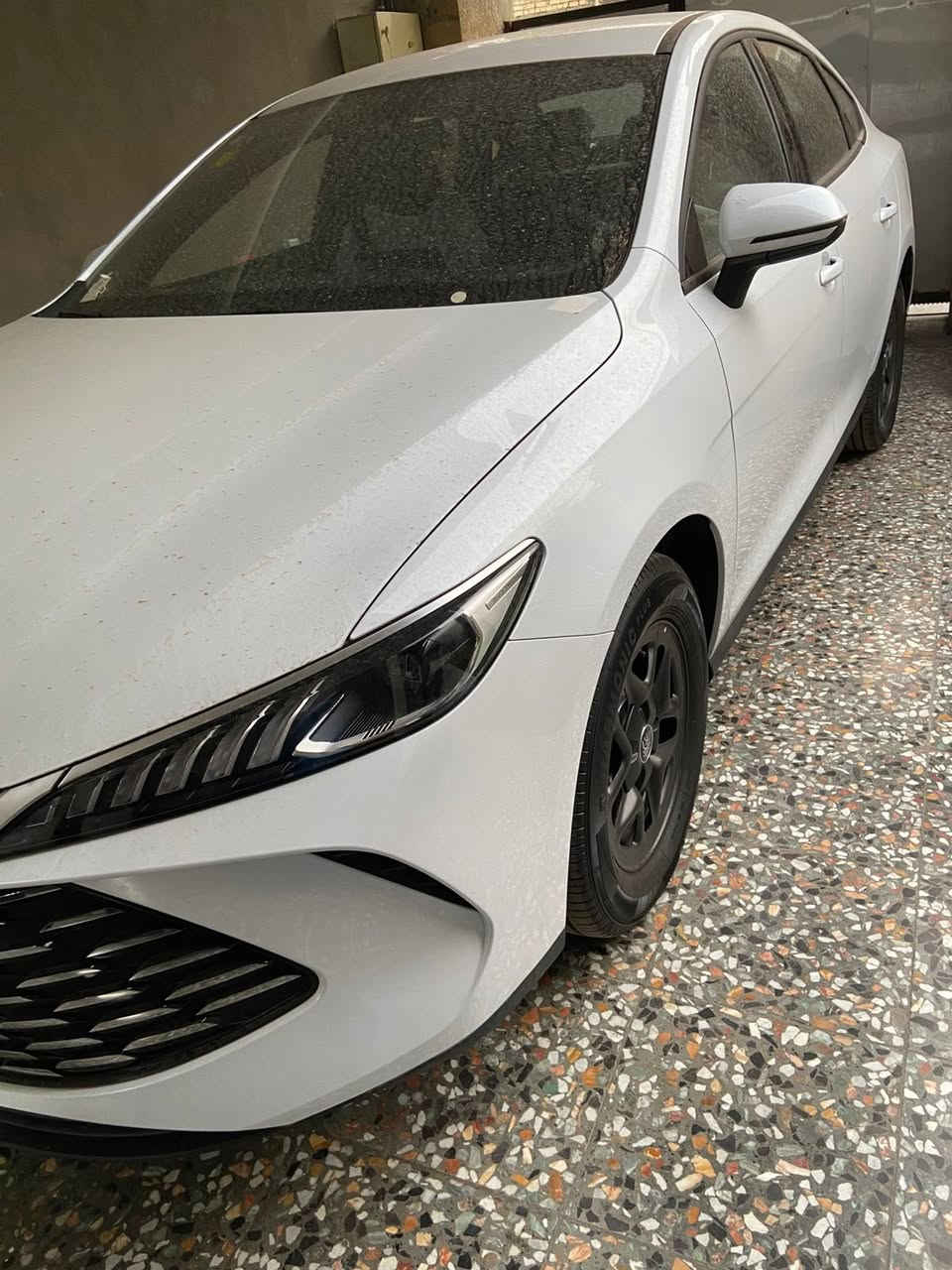 بي واي دي كن بلاس 2025 زيرو رقم بغداد باسمي السعر 18500 قفل للاستفسار الاتصال على هذا الرقم فقط *********** المنصور
