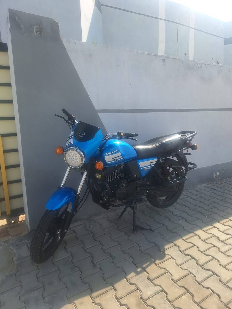 سلام عليكم ديوان 
أوراق اصولي دراجه نضيفه ومكفوله كفاله عامه
سعر 13500 وبيها مجال 
خاص او اتصال ***********
