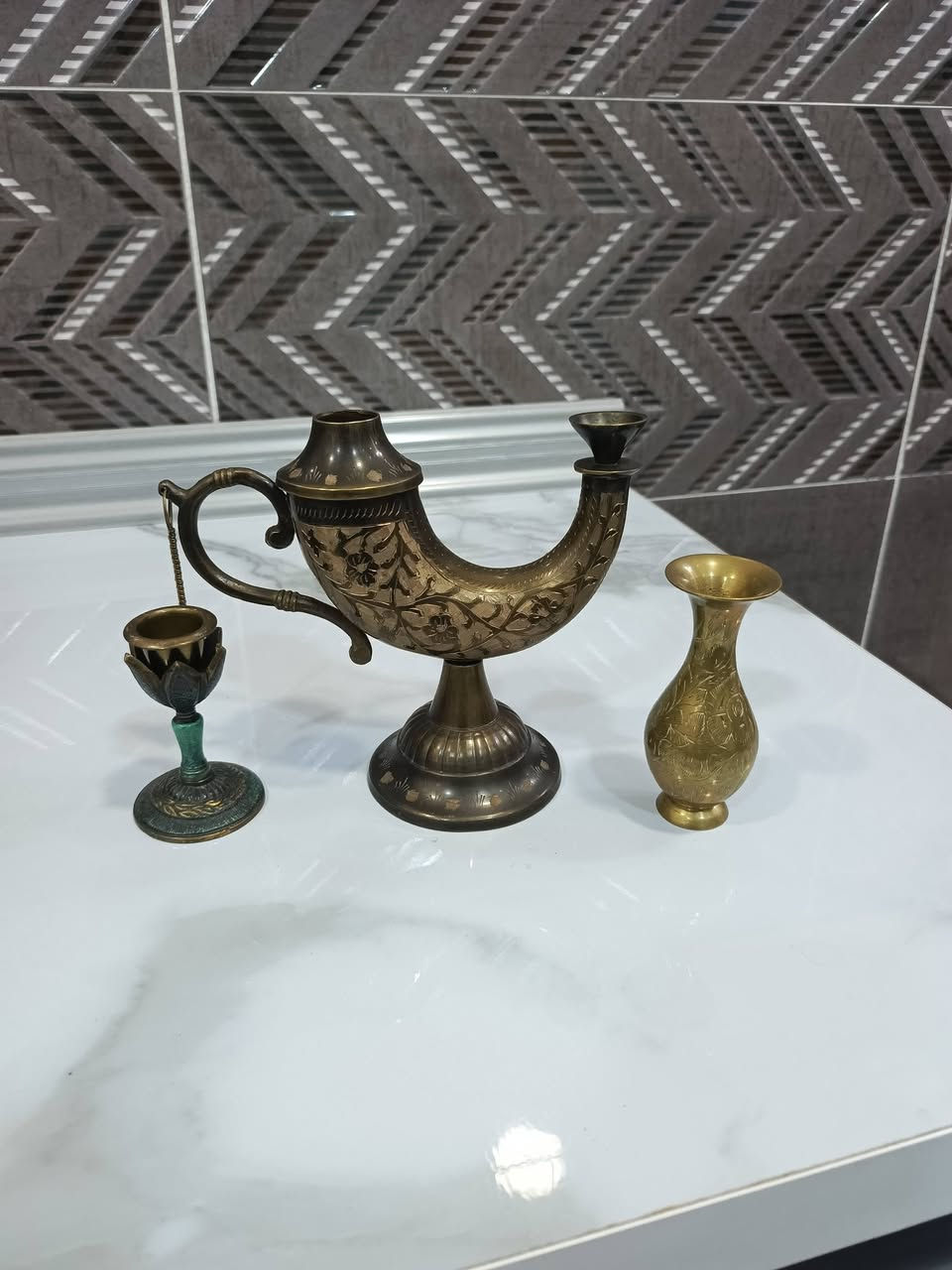 سلام عليكم للبيع مكاني كربلاء واكو توصيل ***********
