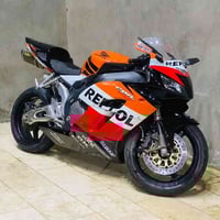 🔴(اللهم صلي على محمد وال محمد)🔴 اخوان للبيع دراجه هونداCBR1000RRريبسول...