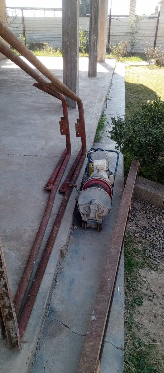 السلام عليكم اخوان عندي ونج تصعيد كهربائي إيطالي الدرجه الاولى مستعمل قليل جدا رقم الهاتف ***********
