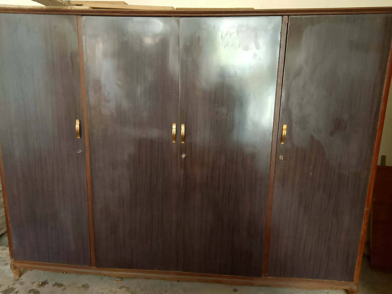 للبيع الصاج ب 150
ال فريمكة  125 
كومدينه ب 30 
ميز تواليت 40 
وبيهم مجال كلم


**إذا كنت صاحب هذا الإعلان وتريد حذفه لأي سبب، رجاءا أرسل رسالة إلى الدعم الفني**