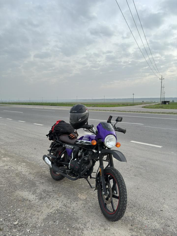 السلام عليكم دايون جبلي رقم بغداد انكليزي بأسمي
ماشية 7000 كيلو اخت زيرو 
دراجة مكفولة كفالة عامة 
سعر مطلوب 2725 (مليونين و 725)
دراجة نظيفة وجديدة بلعافية على ياخذها 

*********** 
بغداد الكريعات
