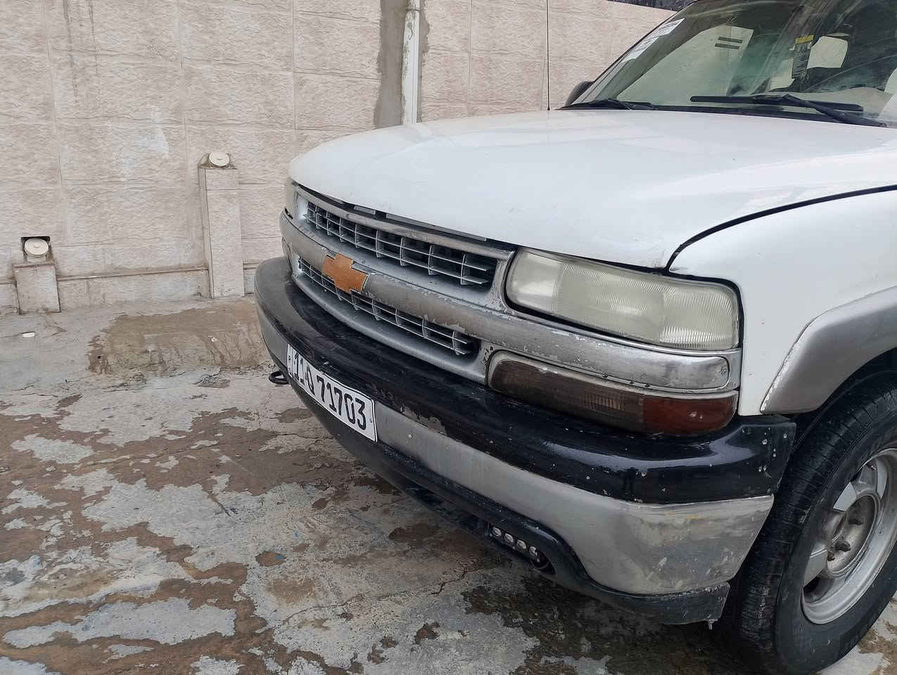 جمسي موديل 2000 للبيع مكينه كير اكسن كلو جديد طخم تايات جديد الصدر مالها جديد رقم  نكليزي مكانها بل موصل راعيها الشرعي بل موصل ***********/***********@
