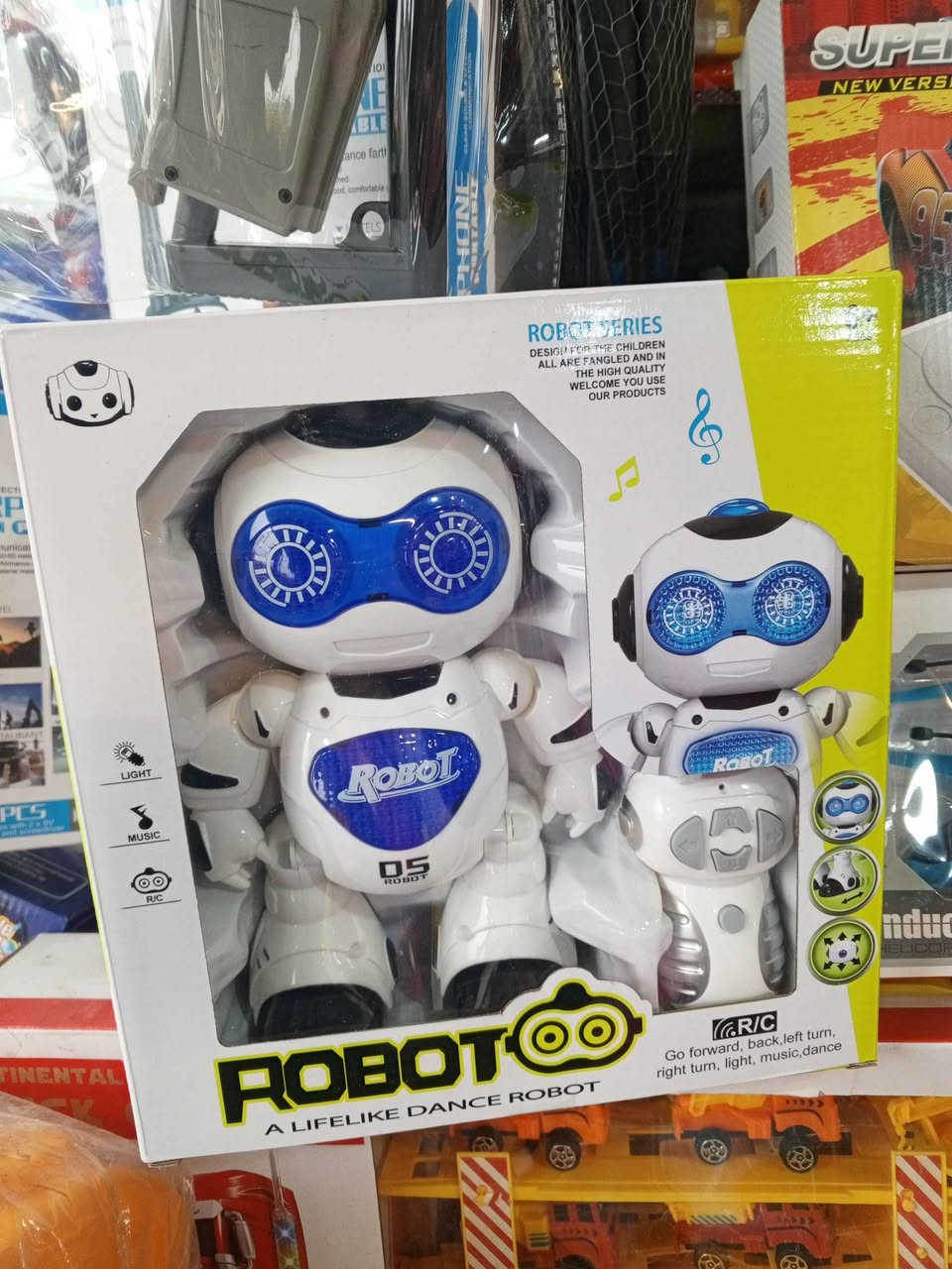 روروت متوفر بشكلين يمشي ويتكلم وتحريك اليد والقدم تحكم ريماند او بدون ريماند ويغني ب20الف توصيل مجاني لجميع المحافظات العراق لمعرفه السعر او الاستفسار التواصل واتساب*********** 
او الاتصال على ***********‬‏
متوفر توصيل عنوان المحل بغداد سوق الشرطه الرابعه مقابيل خياطه ابو وسام Colombo, Sri Lanka
