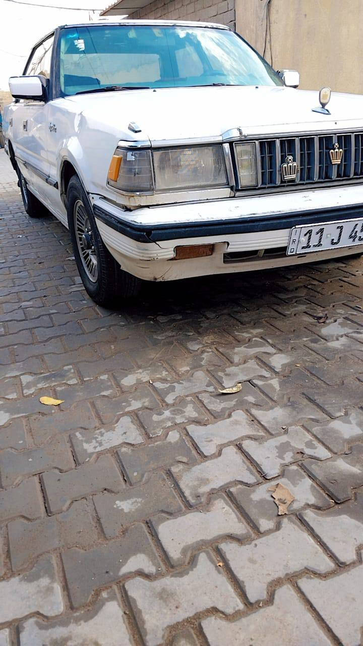 السلام عليكم اخوتي 
سوبر رويلل موديل ٨٦ كير مكينة بلادي اوتوماتيك تبريد شغال رقم بغداد نكليزي بسمي مكاني بغداد الكمالية سيارة جاهزه ماتصرف عليها فلس سيارة حله من صور بعد. سعر 35وبيها مجال الشراي   بخدمته.  *********** بي واتساب وغير متواجد ع الفيس
