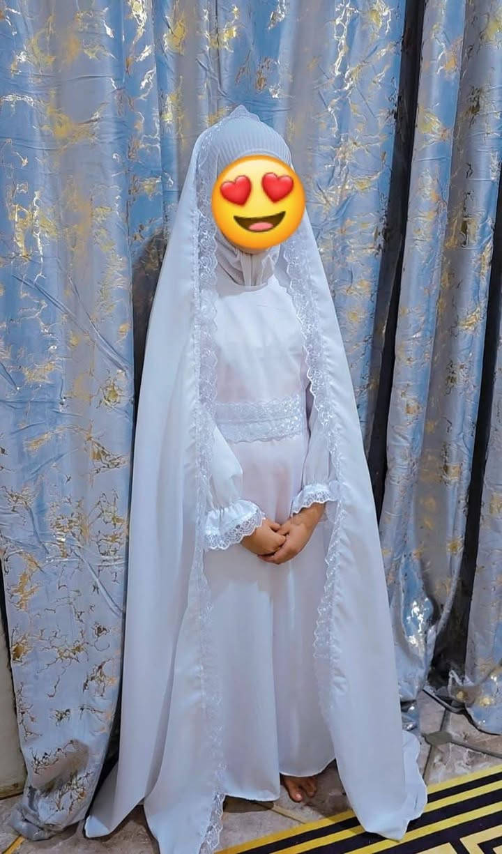 ❤❤ بكج زي التكليف الشرعي للبنات ❤❤
🌸استعدي لأجمل لحظة تكليف مع أرقى التصاميم الشرعية🌸
متوفرة بجميع الموديلات وحسب الطلب!
البكج  يشمل:  (حجاب، عباية، ثوب، وحزام)
كل هذا 25 الف فقط 
واذا حابه اضيفين
 طوق ورد 5 الف 
استيكر حسب الطلب  5
🚚 توصيل متاح لجميع محافظات العراق! اطلبِ الآن واجعلي لحظة التكليف ذكرى لا تُنسى 🌸
📩 للطلب او الاستفسار قم بلاتصال او المراسله  ‏‪***********
