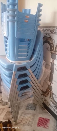 كراسي • مستعملات • كلهن