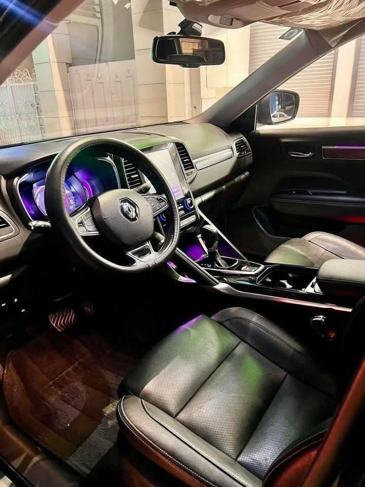 للبيع رينو كوليوس ٢٠٢٣ استلام شركه حره تحويل مباشر على ايد وحده ماشيه ٢١ الف فول السعر ٣١ مليون للاستفسار ***********
