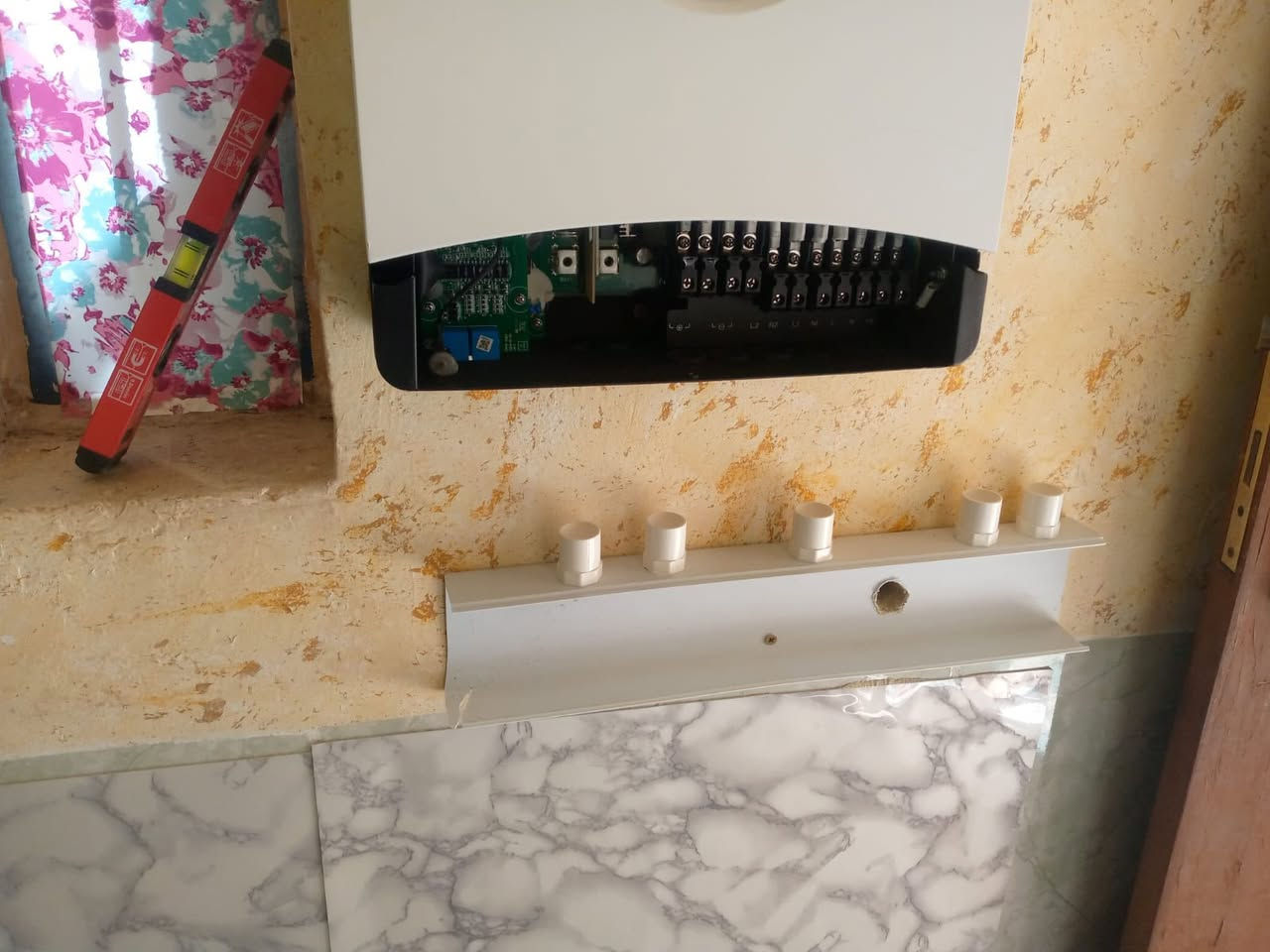 يا الله. 

رحم الله امرءا عمل عملا فاتقنه

الحمد لله. على ماشهد به غيرنا 

نسال الله تعالى ان نكون عند حسن ظنكم 

مع الراسخ  لا تحتار. 

ملاحظه. المنظومات تختلف الواحده عن الاخرى 
حسب الكفاءه والقدره.  حسب اختيار الاجهزه من قبل بعض الزبائن. حسب الموقع ومساحة سقف الدار 
لذالك لا نذكر اي سعر على اي منظومه يتم نشرها. 

للعلم. يوجد. (النقد والاقصاط)

وللمزيد من المعلومات والتفاصيل 

اتصل وتدلل 
***********
***********

ويمك بعد شوف العلبه واضرب السطره

ش👇👇وو👇👇👇👇ف👇👇👇👇
