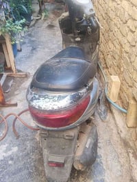 دراجه بريز جانت شغاله وهسه متروكه ابيع كوم حديد مكاني الشعب 0776171578...
