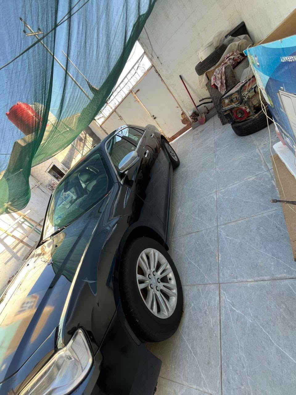 اوباما موديل 16معلاية 17 رقم بصرة تحويل ثاني يوم 
سنوية نعايتة 2030 بيها كتاب كامل مال معلاية باقي فقط الكمرك
كفاله عامة من صبغ وضربة وتبديل 
مواصفات c فول مواصفات عدا الرادار
شاشة تحكم بلستيرن خزن ميموري بنوراما 
بردات خلفية تبريد وتدفئة بلكشنات امامية وخلفية
سيارة جاهزة مكينة كير حدادية تخم تاير تبريد 
مابيها اي نقص 
سعر ١٨٠ وبيها مجال للشراي
***********
مكاني بصرة البصرة, العراق

