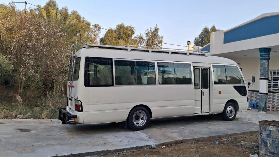 السلام عليكم

كوستر ١٤ رقم بصرة انكليزي بسمي كشن استاركس منظومة غاز ١٠٠ لتر حدادية جديدة دوشمة جديدة برد جديدة السياره نظيفة مال جناي هيئة مجددة خطهة بغداد-نجف السياره بيهة ملاحظات مأشرة بالصورة السعر ٢٧٥ و بيهة مجال حك الجية مكان بغداد المعالف للاتصال / ***********
