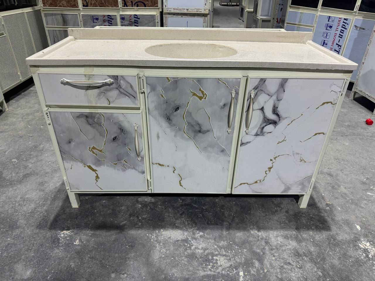 سنك قياس متر ونص مرمر
يحتوي على قواطع
متوفر بعده الوان واحد احله من الثاني
الكمية محدودة
للحجز والاستفسار مراسله خاص


**إذا كنت صاحب هذا الإعلان وتريد حذفه لأي سبب، رجاءا أرسل رسالة إلى الدعم الفني**