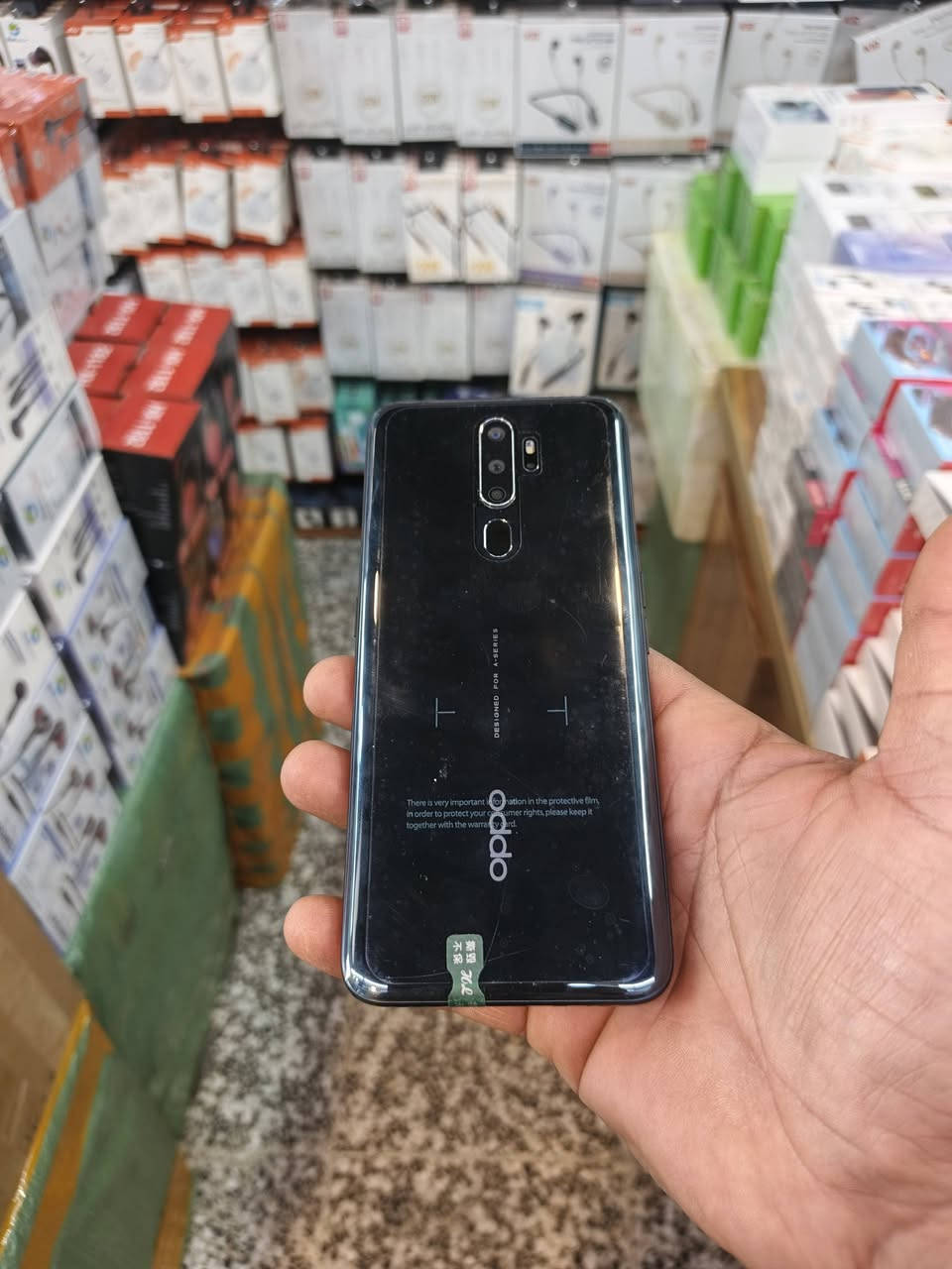 سلام عليكم إخوان هواوي مستعمل استيراد من الصين ذاكرة ١٢٨ نضافة ممتازة مضمون من كلشي أوبو A9 نضافة فول ذاكرة ٢٥٦ متوفر عندي قطع قليلة تجي وياهن هدايا شاحن تايب سي أصلي مع ايربود مع شاحن طوارئ إلي يحب يتواصل وياي واتساب أو ع الخاص ***********
