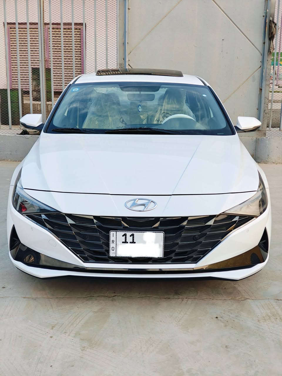 مرحبا
هونداهي الانترا 
خليجي 
موديل 2022
فول موصفات 1/1
مكفوله من ضربه وصبغ وتبديل وبارد كفاله 
الموصفات 
تشغيل بصمه 
بصمه عدد 2 
بصمه ابواب 
تشغيل عن بعد 
جنطه ذكيه 
مكينه 2000 دوش 
قطعتين تبريد
تبريد امامي وتبريد خلفي 
لد نهاري 
اشارة ترحيب 
اشاير ب المري 
مري شفط 
داخل ابيض الكشن 
حساس امامي 
حساس خلفي 
رادارات  
ثلاث انظمه قياده 
ويل كب حجم 17
تحكم استيرن جهتين 
شاشه كبيره 
كامره دواره 
ماشيه 85 الف 
بعد بيها هواي موصفات 
رقم بغداد الجديد 
مشروع وطني تحويل مباشر 
مكاني بغداد 
ه‍ ***********
