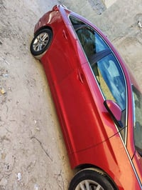 سوناتا وارد مريكي 2017 سياره جاهزه من مكينه وكير وحداديه ضررها فقط بني...