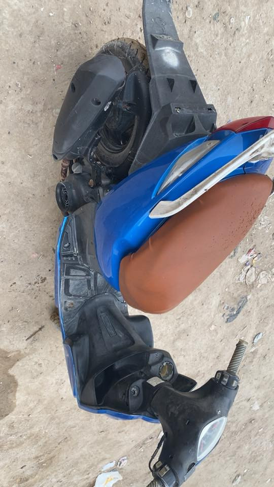 السلام عليكم ماكس مضلع للبيع
دراجه جديده وخير من الله مناقصها برغي 
متواجد واتساب فقط ***********
