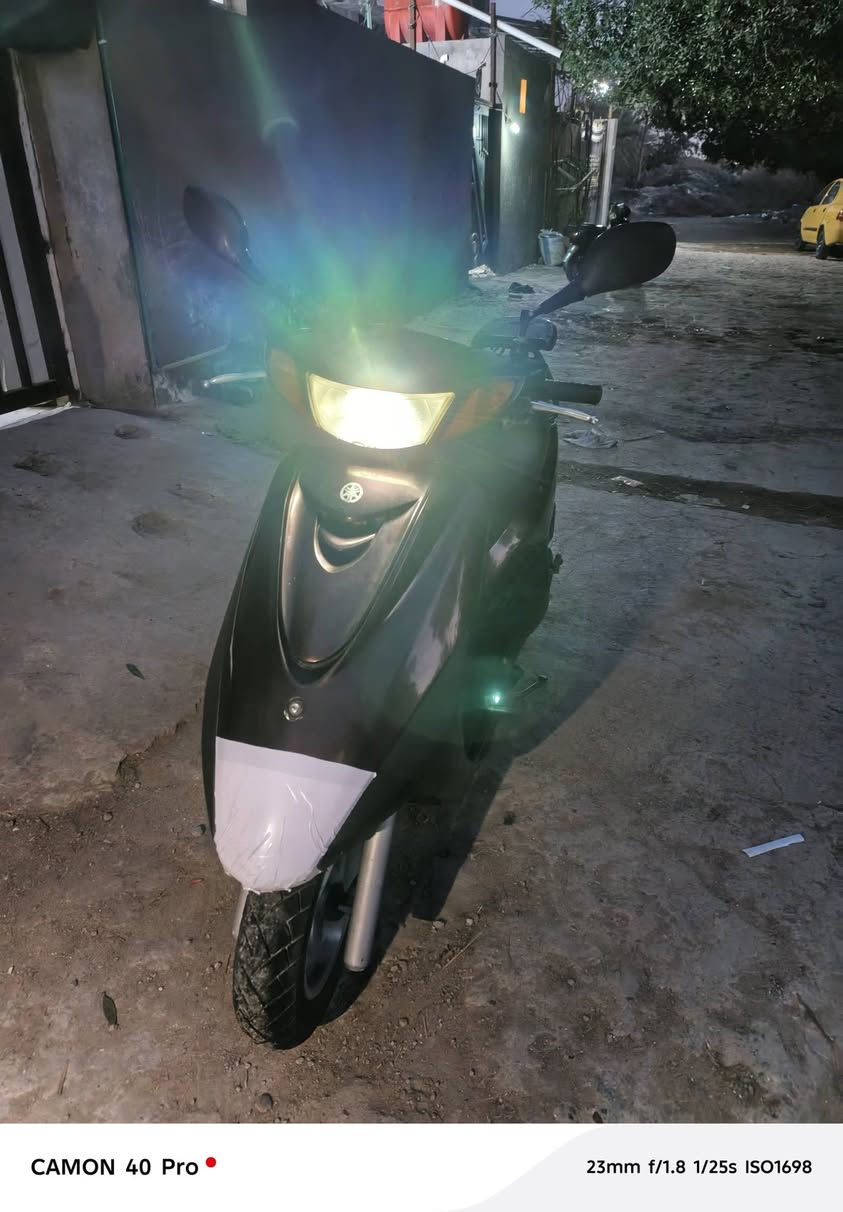 دراجه للبيع اكزز ياباني نوزل اخت الجديده السعر مليون 300مع المجال حك الجيه المكان كربلاء حي الامامين الاتصال على هذا الرقم ***********
