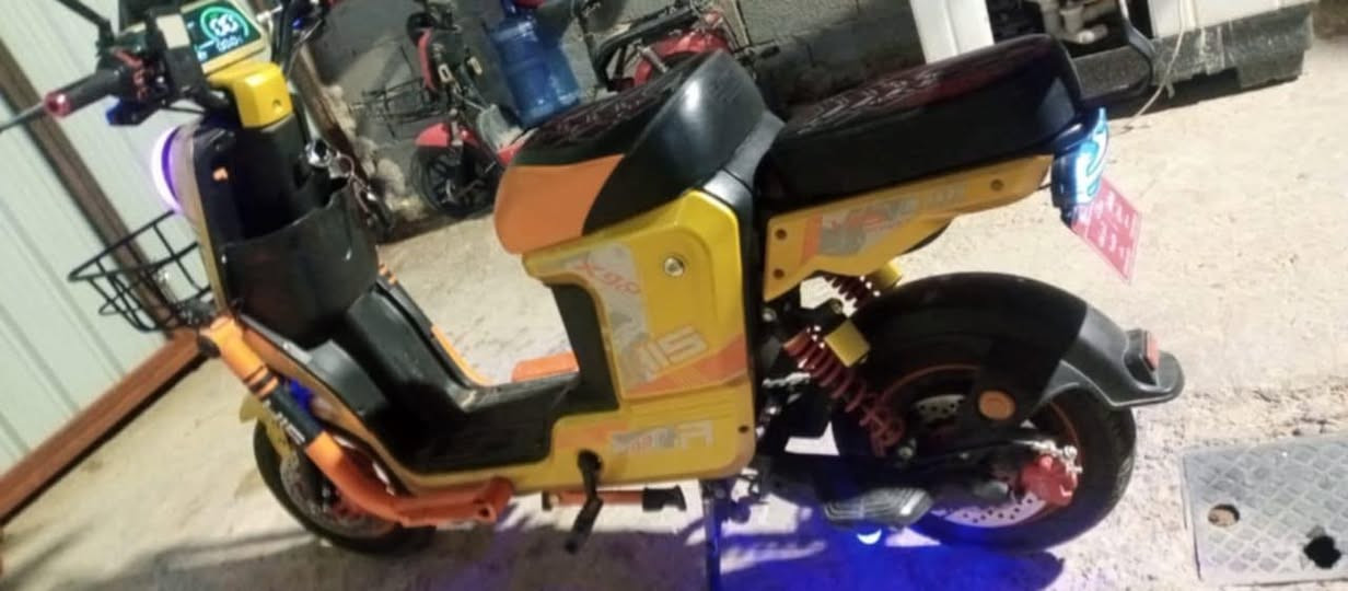 دراجه شحن نضيفه السعر ٤٠٠ مكاني كربلاء هاذه رقم راعيه ‭ ‭0٧٧٢ ٧٥٢ ٥٠٤٦‬


**إذا كنت صاحب هذا الإعلان وتريد حذفه لأي سبب، رجاءا أرسل رسالة إلى الدعم الفني**