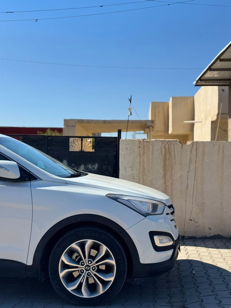 سنتافي ٢٠١٤ خليجي كلين مابيها قطرة صبغ بيها بارد شي قليل جداً محرك ٦ سلندر بيها بارد فقط رقم كركوك شرط التحويل ماشيه ١٧٠ سعر ١٨٠ مكاني صلاح الدين قضاء العلم ***********
