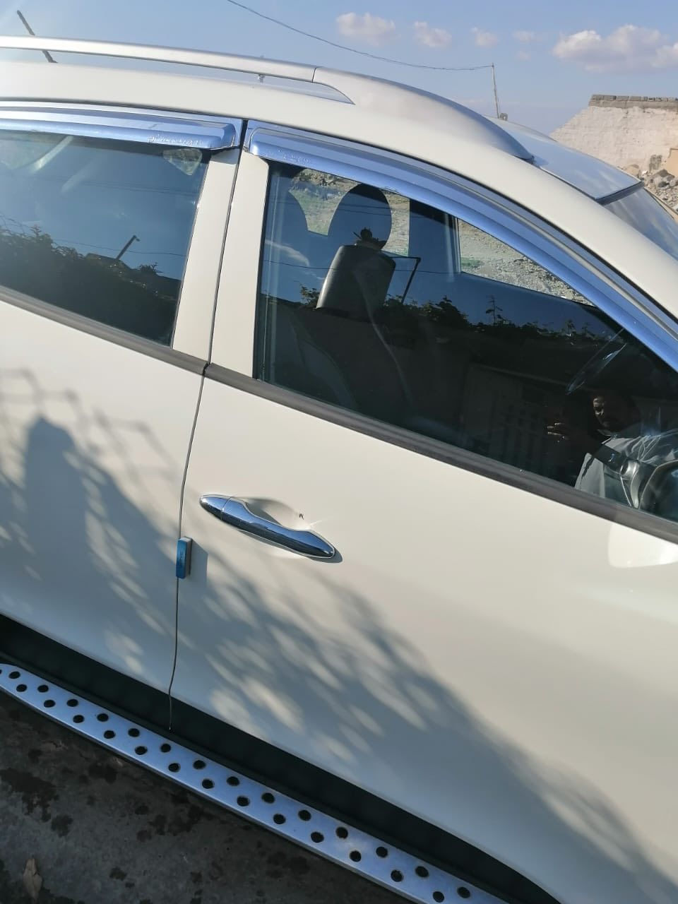 ‏توكسن 2011 سيارة ‏رقم نينوى صبغ ما أبيها رقمها جديد سعرها 150$وبها مجال
‏ ‎077 409 19066
‏***********
