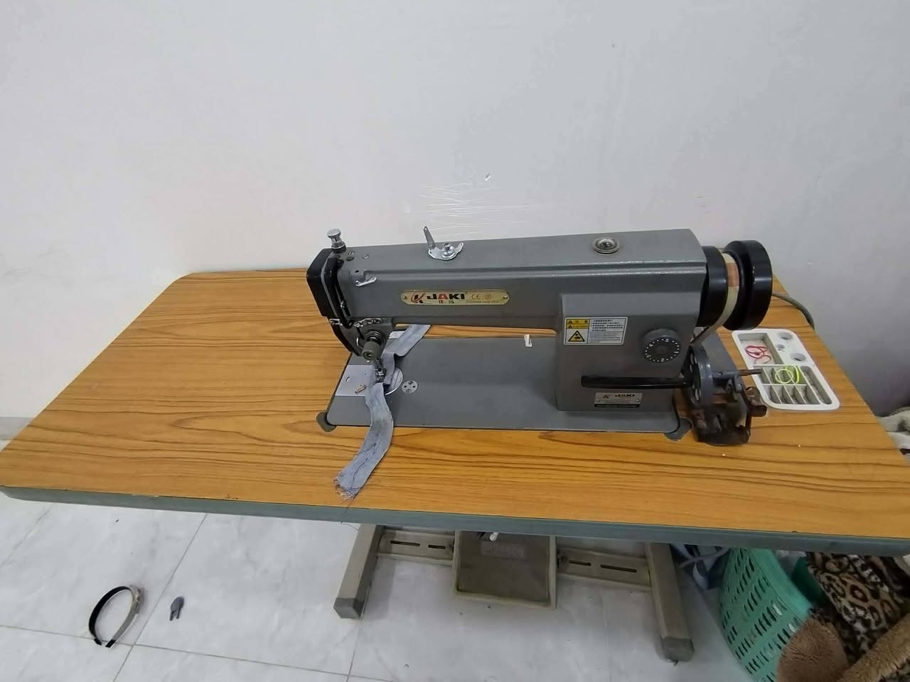 سلام عليكم مكينه شغاله البيع
سعر 150وبيه مجال قليل الشرايه يراسني خاص *********** عل واتساب العنوان كربلاء المام عون (ع)
