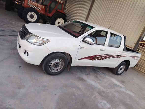 هايلوكس ٢٠١٤
كير عادي
كفاله عامه
سياره بعده علشركه لاصبغ ولابارد
جاهزه مابيه اي نقص 
محرك عالشركه بدون فتح وبدون تنقيص
شاصي ١٢ 
سنويه ورقم جديد لل٢٠٣٠ 
السعر ٢٠٠وبيه مجال 
للاستفسار *********** 
بيع أو مراوس ترهم
