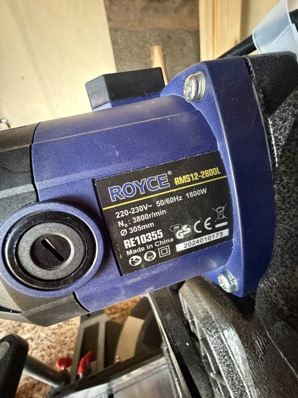 سلام عليكم 
للبيع كتر نجاري سلايد 12 انج جديد كارتون سعرة 360 الف متوفر توصيل


**إذا كنت صاحب هذا الإعلان وتريد حذفه لأي سبب، رجاءا أرسل رسالة إلى الدعم الفني**